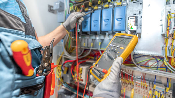 Best Circuit Breaker Repair  in Wedgefield, FL